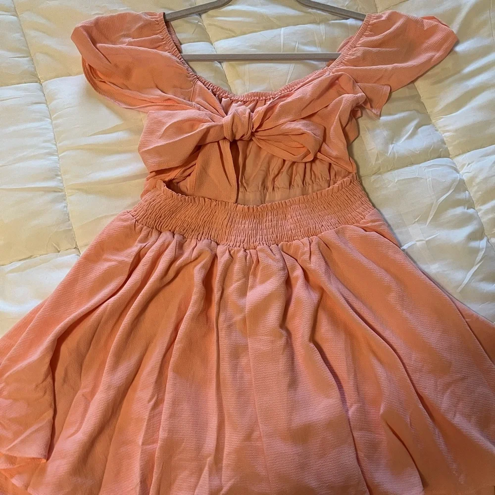 🎃🎃 ExLura Juniors pale peach Jumper NWT Size medium - Picture 2 of 3